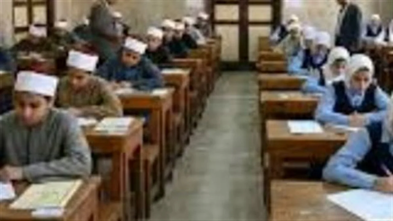 ضبط الامتحانات.. معايير قطاع المعاهد الأزهرية الجديدة لمواجهة تسريب محاضر الغش ورقياً